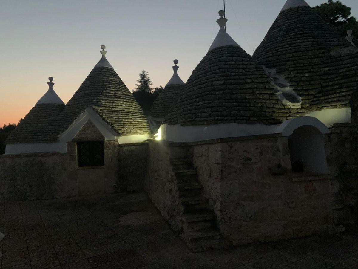 Trulli Del Sole Villa Martina Franca Exterior photo