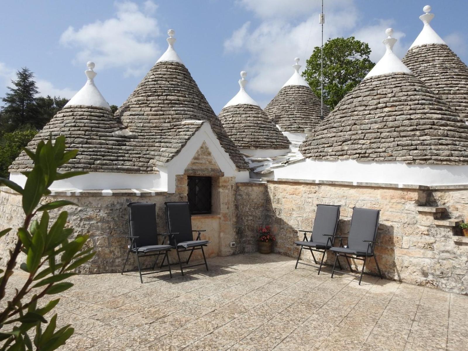Trulli Del Sole Villa Martina Franca Exterior photo